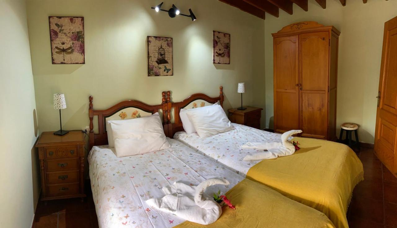 Casas Rurales Tio Antonio Las Rosas  ภายนอก รูปภาพ