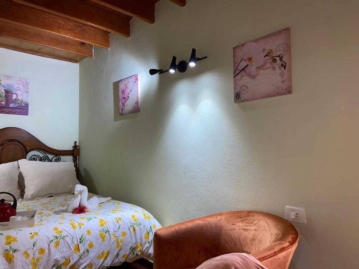 Casas Rurales Tio Antonio Las Rosas  ภายนอก รูปภาพ